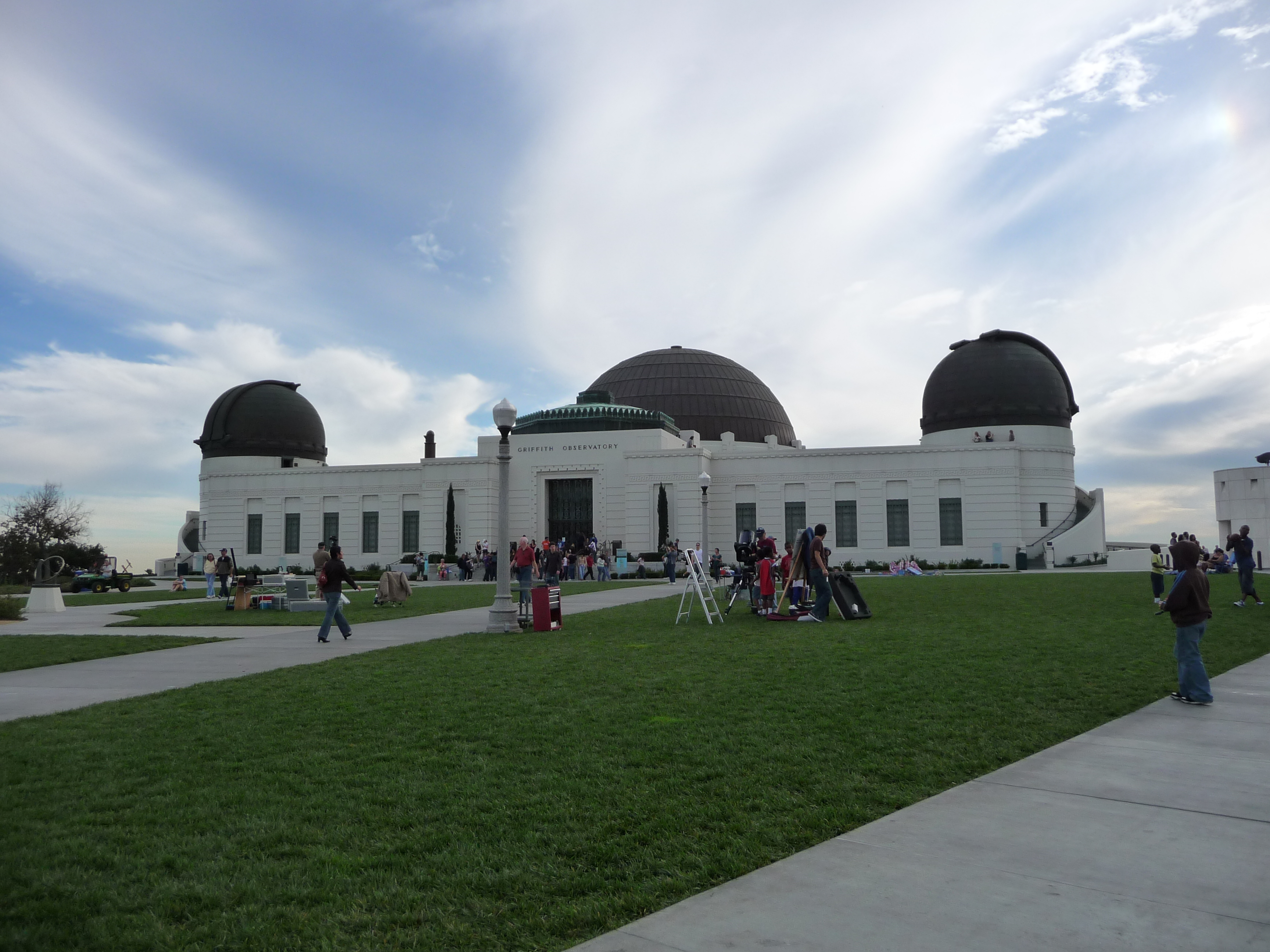 Griffith Observatory and its lawn in Los Angeles