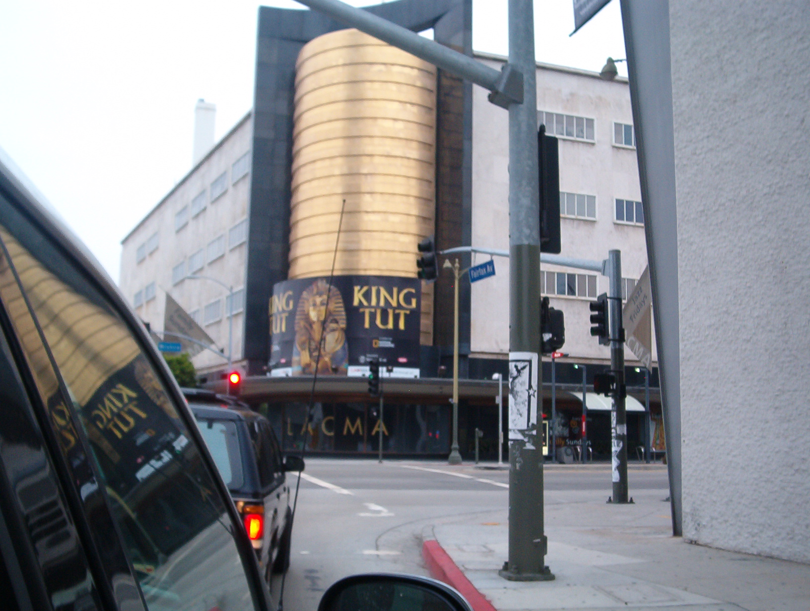 Exterior of the Los Angeles County Museum of Art